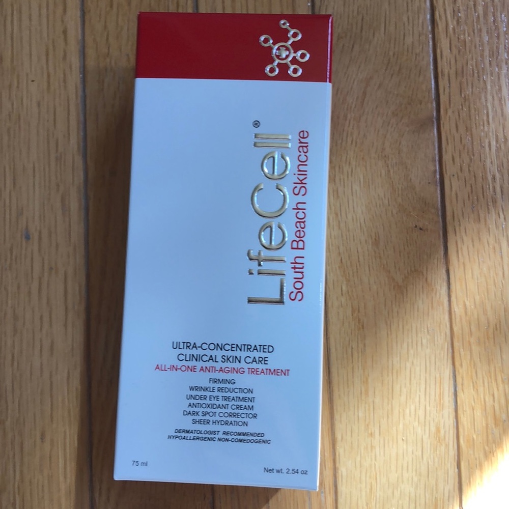 Lifecell moisturizer